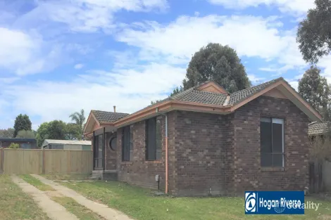 33 Wedge Cres, Rowville, VIC 3178