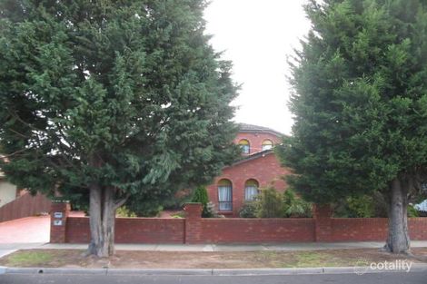 16 San Remo Dr, Avondale Heights, VIC 3034