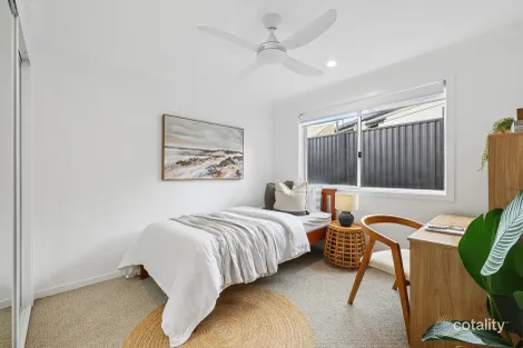 Property photo of 18 Shepton Crescent Mudgeeraba QLD 4213