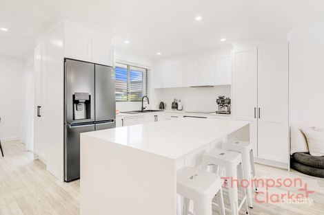 Property photo of 26 Coburn Circuit Metford NSW 2323