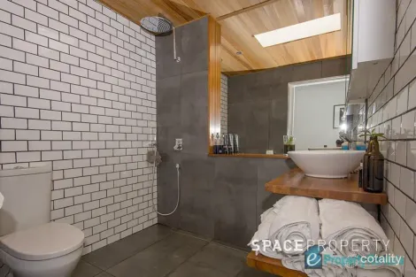 Property photo of 27 Westerham Street Taringa QLD 4068