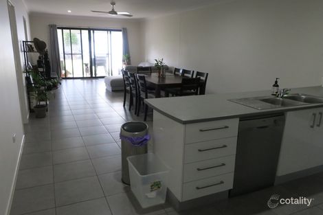 Property photo of 1/9 Moss Day Place Burnside QLD 4560
