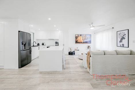 Property photo of 26 Coburn Circuit Metford NSW 2323