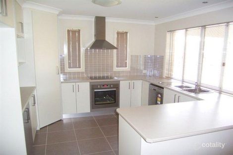 Property photo of 33 Honeyeater Drive Highfields QLD 4352