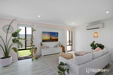 Property photo of 8 Galah Way Australind WA 6233