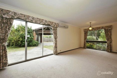 Property photo of 7 Kanowindra Crescent Greensborough VIC 3088
