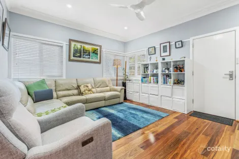Property photo of 18 Nichols Parade Mount Riverview NSW 2774