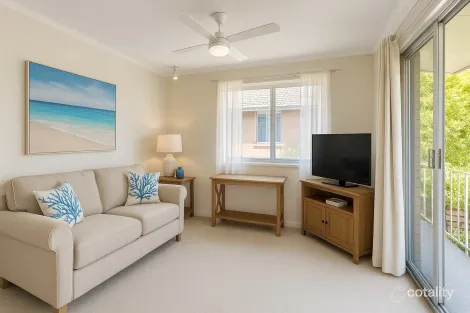 Property photo of 4/25 Lismore Avenue Dee Why NSW 2099