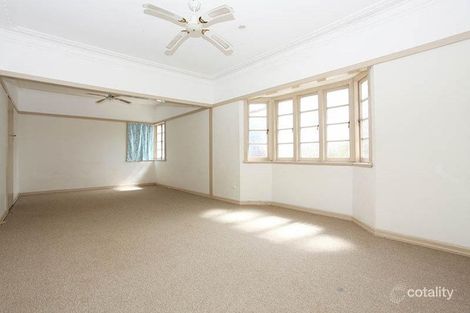 Property photo of 1 Bracken Street Slade Point QLD 4740