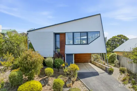 12 Philip St, Port Fairy, VIC 3284