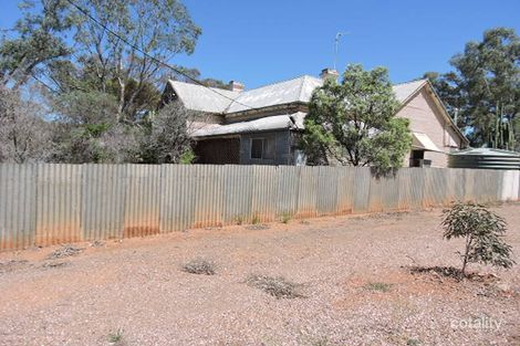 Property photo of 72 First Street Quorn SA 5433