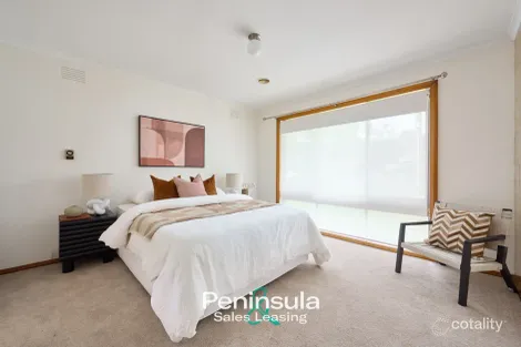 Property photo of 26 Santa Barbara Drive Frankston VIC 3199