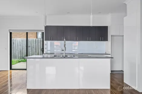 Property photo of 1 Aranda Place Epping VIC 3076