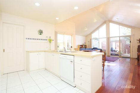 Property photo of 121 Railway Parade Seaford VIC 3198