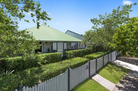 Property photo of 109 Arthur Terrace Red Hill QLD 4059