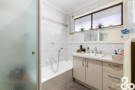 Property photo of 364 Edgars Road Lalor VIC 3075