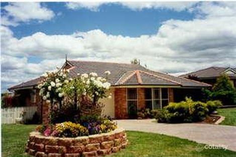 10 Tulip Cl, Bowral, NSW 2576