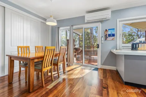 Property photo of 18 Nichols Parade Mount Riverview NSW 2774