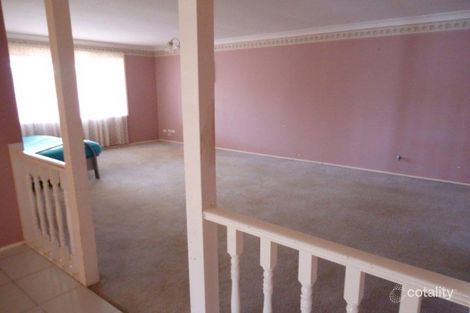 Property photo of 8 Fitzroy Close Hinchinbrook NSW 2168