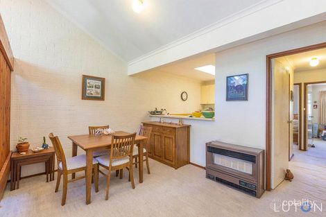 Property photo of 14/5 Lane-Poole Place Yarralumla ACT 2600