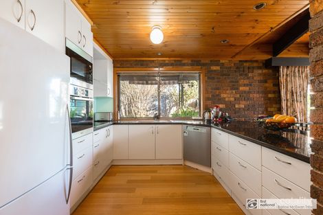 Property photo of 31 Bracken Grove Altona VIC 3018