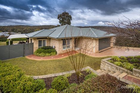 Property photo of 8 Umina Place Jerrabomberra NSW 2619