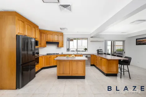 Property photo of 11 Forester Place Bossley Park NSW 2176