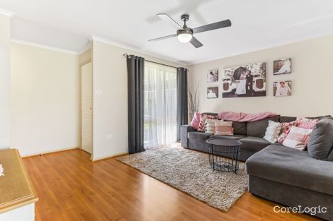 Property photo of 32 Crommelin Crescent St Helens Park NSW 2560