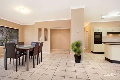Property photo of 10 Kilkenny Circuit Ashtonfield NSW 2323