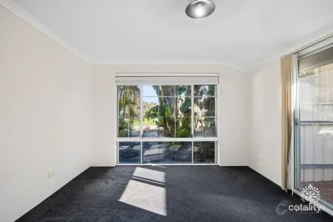 Property photo of 12 Mortlock Close Jane Brook WA 6056