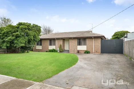 Property photo of 40 Ventnor Crescent Coolaroo VIC 3048