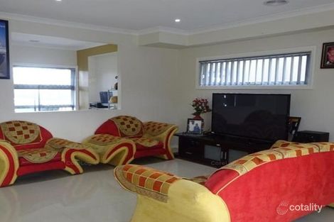 Property photo of 22 Fletcher Road Craigieburn VIC 3064