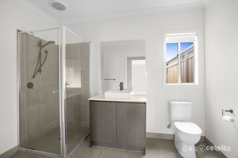 Property photo of 9 Bessie Street Mambourin VIC 3024