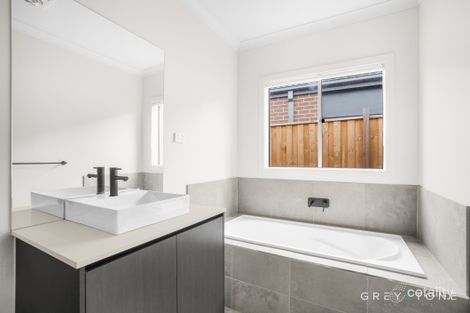 Property photo of 9 Bessie Street Mambourin VIC 3024