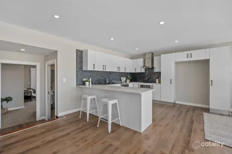 Property photo of 43 Budgewoi Road Noraville NSW 2263