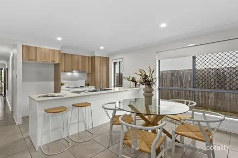 Property photo of 10 Elite Street Park Ridge QLD 4125