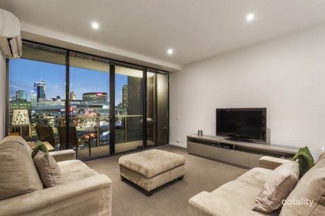 707/5 Caravel Lane, Docklands, VIC 3008