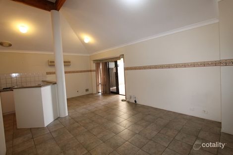 Property photo of 4/30 Winchester Place Ballajura WA 6066