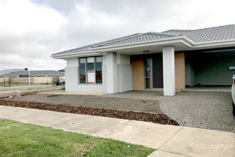 Property photo of 31 Welcome Parade Wyndham Vale VIC 3024