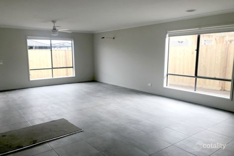 Property photo of 31 Welcome Parade Wyndham Vale VIC 3024