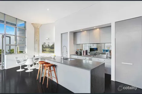 Property photo of 27/15-19 Boundary Street Darlinghurst NSW 2010