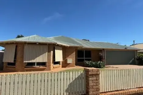Property photo of 2 Galbraith Street Somerville WA 6430