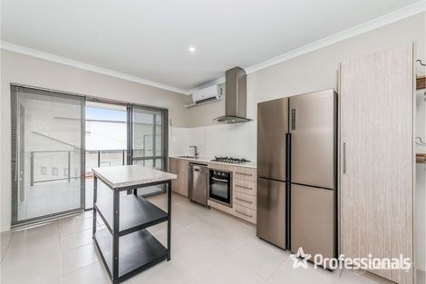 Property photo of 3/4 Broadway Bassendean WA 6054