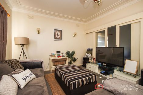 Property photo of 34 Ceduna Street Mount Austin NSW 2650