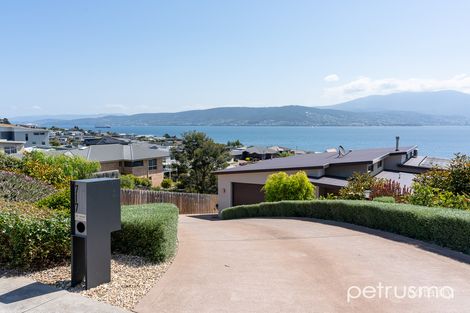 Property photo of 717 Oceana Drive Tranmere TAS 7018