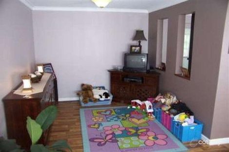 Property photo of 21 Acacia Close Armadale WA 6112