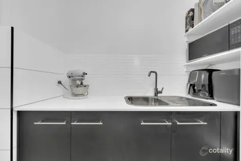 Property photo of 10 Clover Drive Rockbank VIC 3335