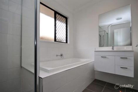 Property photo of 19 Venice Crescent Redbank QLD 4301