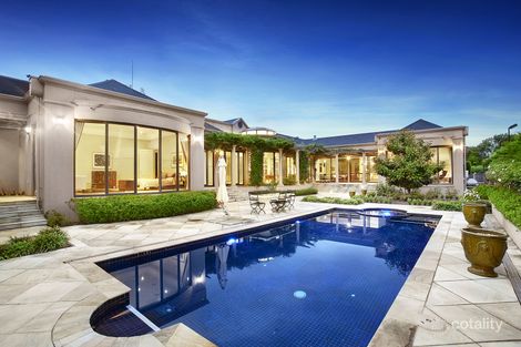 2/54 Mont Albert Rd, Canterbury, VIC 3126