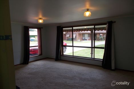 Property photo of 6/5 Olive Grove Mount Clear VIC 3350